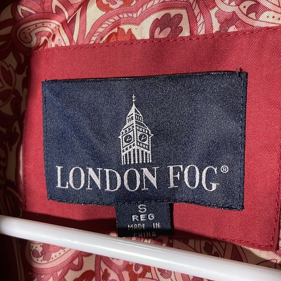 London Fog Red Women’s Classic Trench Coat - Picture 8 of 12